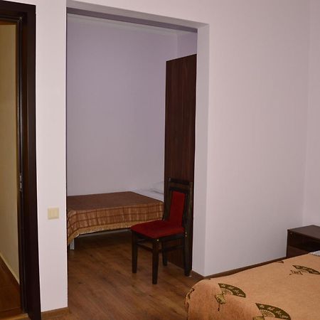 Golden Fleece Hotel ウレキ 部屋 写真