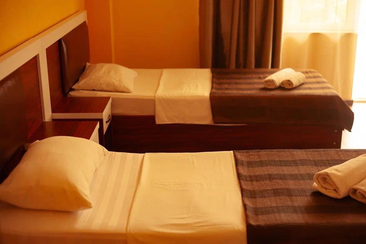 Golden Fleece Hotel ウレキ エクステリア 写真