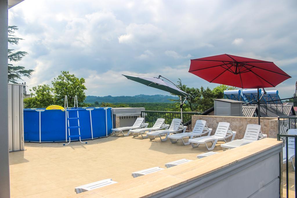 Golden Fleece Hotel ウレキ エクステリア 写真